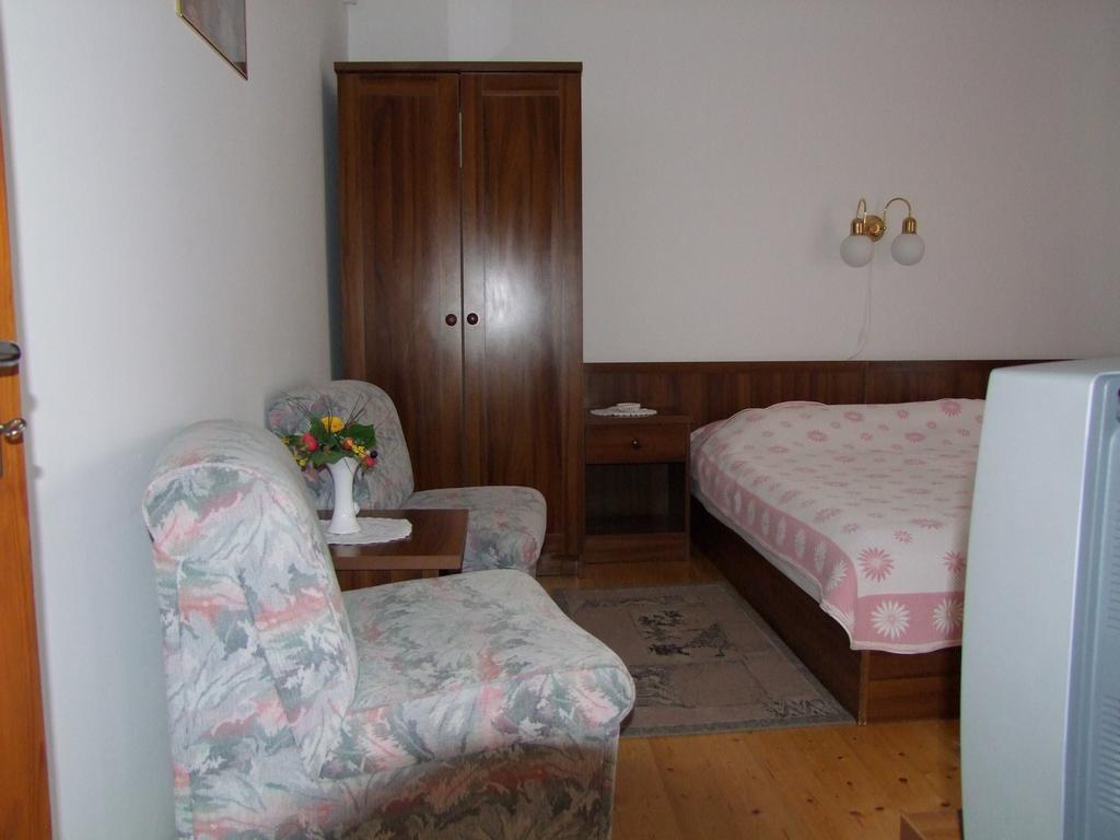 Rajna Apartmanház Bogács Exterior foto
